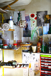 Inspiration de Kti Sias, créatrice de bijoux céramique à Séguret