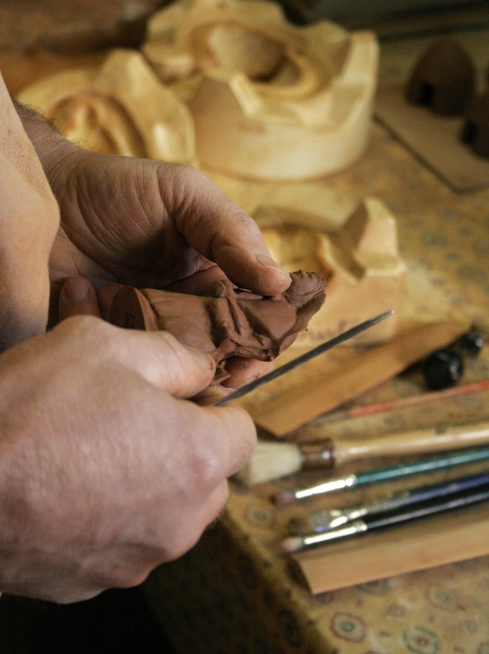 Création, Atelier Denis Voeux, santonnier à Séguret