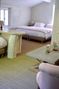 chambre de la Bastide Bleue à Séguret