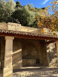 lavoir à Séguret